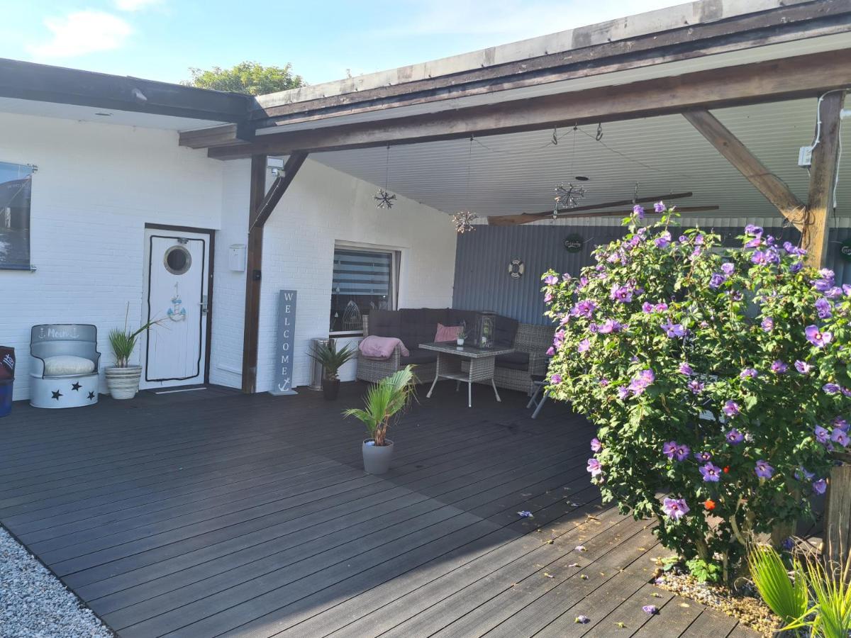 Grosse Wohnung Mit Terrasse Und Grill Grosssolt Luaran gambar